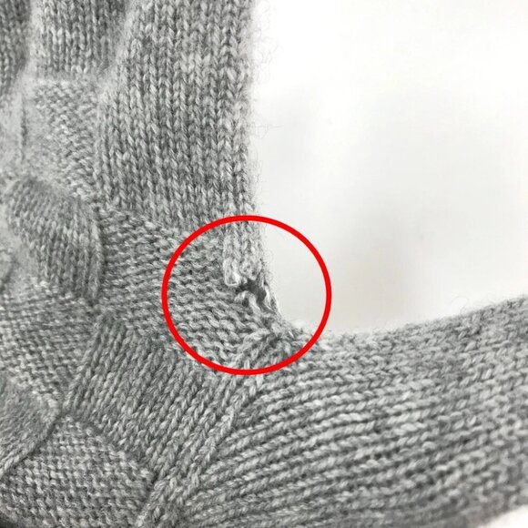 LOUIS VUITTON M72679 Damier leather patch Gonhelshinki gloves Cashmere gray - Picture 9 of 10